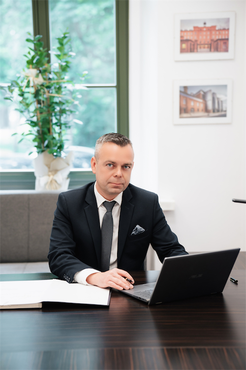 lek. KAMIL SZYSZOW